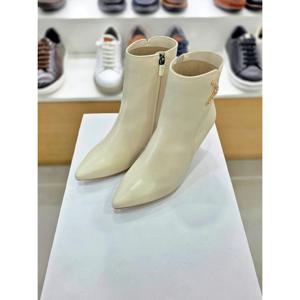 [탠디]엣지 보석 포인트 7CM굽 앵클 부츠 아이보리 125505_DG