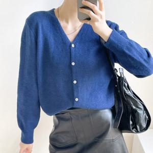 나야홍 / 아이우먼 기본브이넥버튼가디건 NOV638M511 빅사이즈