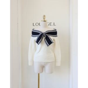 [라운지엘] 디올 타이드 세일러 오프숄더 스웨터 38 154S02AM305