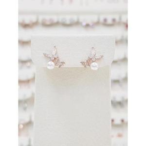 볼라레 세이브존03 볼라레 엄마나비 아기나비 큐빅 은침 귀걸이 SAVspe1181