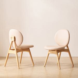 소티디자인 퍼프 고무나무원목 식탁의자 원목의자 내추럴 (2개)