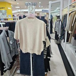 수스 DP01 반넥반팔니트 S244BSWA61