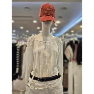 부루앤쥬디 세이브존03 부루앤쥬디 스퀘어 넥 블라우스 AGBBQJBL006CAG