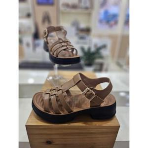 허시파피 여성 컴포트 쿠셔닝 통굽 샌들 FQ037