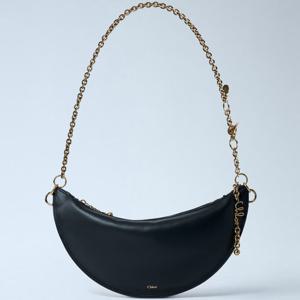 25 FW 끌로에 아이콘 Icon 체인 스트랩 레더 커브 숄더백 블랙 CH25AS519P80001