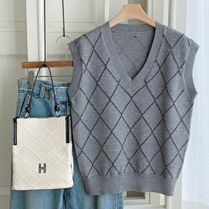 샵앤) 여성 V넥 다이아 글리티 레이어드 니트 조끼 DGB-WVS-4714-그레이