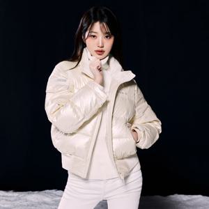 [택가 379,000원]장원영착용 스투키 P 여성 푸퍼 숏 다운 자켓 DWW24553