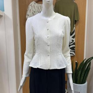 클리지 DP01 퍼프 스타일 프릴 블라우스 CP6WBL23