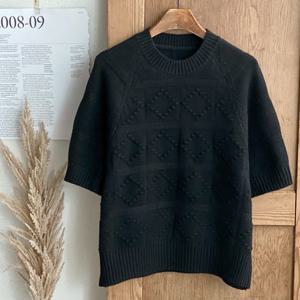 샵앤) 여성 라운드 다이아엠보 나그랑 반팔 니트티 BONG-WKN-4817-블랙