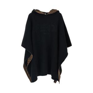 FENDI KIDS Black Hooded Cape with Logo Lettering on the Front in Virgin Wool Girl JUQ068AVGCF0QA1
