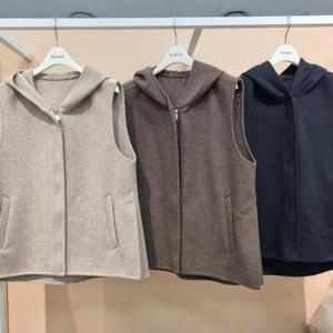 라티움 HC34 25Fw 울 핸드메이드 옆트임 후드울 핸드메이드 조끼 T2554VT02