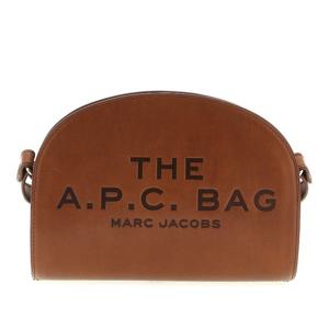 아페쎄 엠보스드 로고 데미 루네 크로스백 PXBVVF67062 CAD