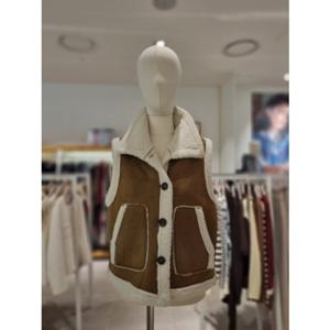 [레코브]무스탕 카라베스트(LC61EZVT603X)