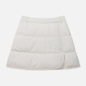 윌슨반바지 LQC W244002GSKO4-OWH 여성 구스 충전재 숏 스커트