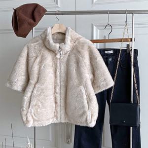 샵앤) 여성 하이넥 하프소매 페이크퍼 방한 집업 자켓 DGB-WJP-5050-연베이지