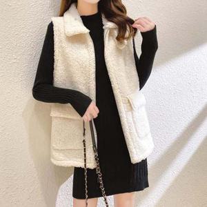 털조끼 여자 보송보송 가벼운 쁘띠 베스트 겨울 쪼끼