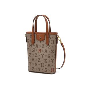 [헤지스]헤지스 브라운 이니셜패턴 가죽배색 크로스백 WIBA4F048