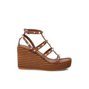 발렌티노 가라바니 샌들 8W2S0F95BAEN58 P26 Brown