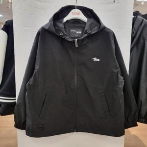 소이 HC22 블랙 윈드 후드 점퍼 26S0103