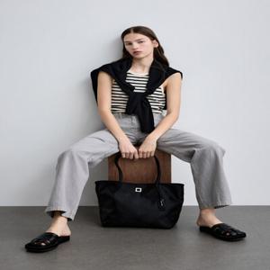 *코모도 쇼퍼 V자카드