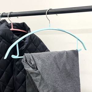 엄지척 옷걸이 논슬립옷걸이 니트 어깨뿔방지 그린