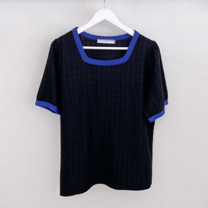 아이우먼 쫀쫀패턴스퀘어블라우스 BNP604M306 빅사이즈