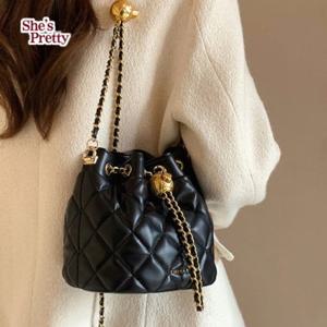 다이아체인크로스버킷백_숄더백/크로스백/토드백/백팩/여행가방