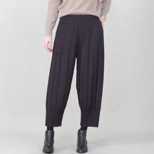 [애비뉴투지]엄마옷 누빔 플리츠 솜 패딩 여성 겨울 허리밴드 주머니 배기 바지 P12266 50대 60대 중년여..