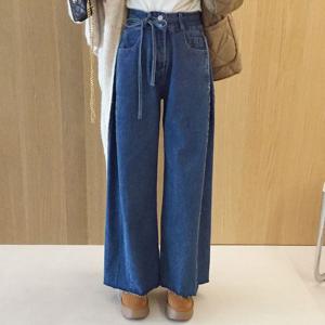 아이미마인 / 두컬러 투버튼 하이웨스트 허리끈 사이드 핀턱 와이드 청바지 (2color)