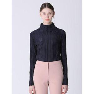 [쉬즈미스]플리츠 링클 반하이넥 티셔츠 (택가격 118000원)