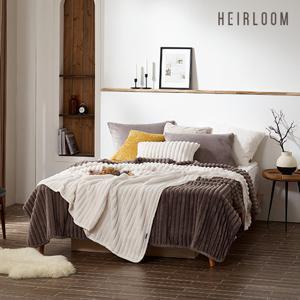 (SK/10%앱할인)에어룸 고밀도 라셀퍼 블랭킷 이불 겸 담요1+1+ 퍼쿠션(솜포함)