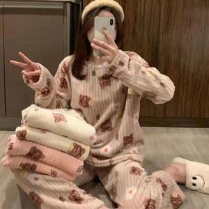 곰돌이 극세사 수면 잠옷 귀여운 홈웨어 상하의 세트 (WBB7363)