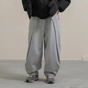 [러기드하우스]러기드하우스  그리드 절개 벌룬 기모 스웨트 팬츠 2컬러