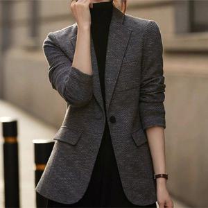 [패션시그널] 원버튼 포켓디테일 헤링본 자켓 F2918B