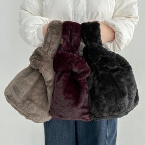 [균일가] 겨울 오염 방지 퍼 가방/쁘띠머플러/패딩모자 外 시즌잡화