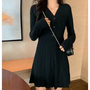 원피스 OPS 여성 겨울 가을 홈웨어 연말룩 예쁜 슬림핏 브이넥 A라인 긴팔 미니