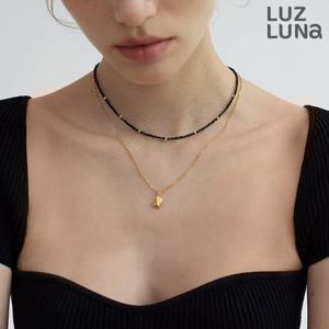 [루즈루나] 라빈 블랙스피넬 비즈 크리스탈 원석 골드볼 초커 목걸이