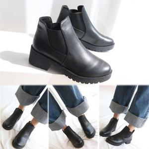 여성 앵글 슈즈 첼시 부츠 낮은굽 가을 패션화 코디 (W4C643F)