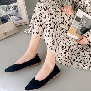 여자 스틸레토 뾰족 플랫슈즈 소프트 니트 편한 단화