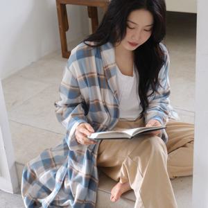 J'eu 파인트 수면 타탄체크 로브 파자마 2color