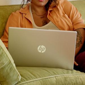 15-fd0654TU /N100/8GB/128GB UFS/Win11