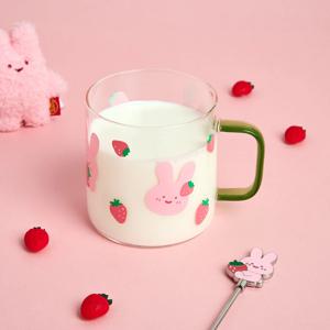 딸기피크닉 스크래빗 유리 머그컵 340ML