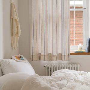 밀크 스트라이프 먼지없는 아일렛 화이트 암막커튼 2장세트 2컬러