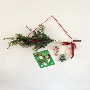 크리스마스 가랜드 마크라메 스테인드아크릴 인테리어소품 벽장식 지팡이 트리