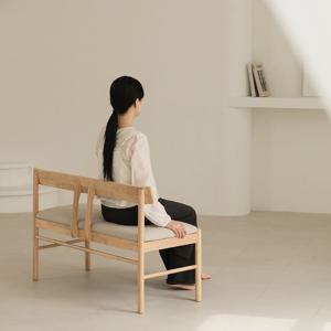 하먼 내추럴 러버 원목 카페 인테리어 쿠션 벤치 3인용