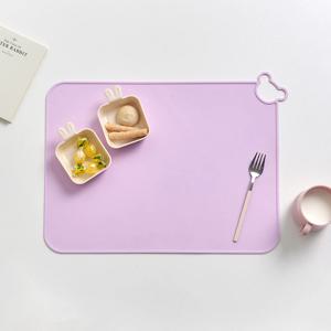 곰돌이 걸이형 플래티넘 실리콘 식탁매트 퍼플