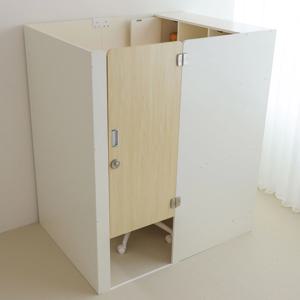 1인실 독서실책상 에디슨 크림화이트 자작나무 오른쪽 작은문형