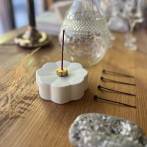 민트다&지민아뜰리에 꽃모양 굽접시