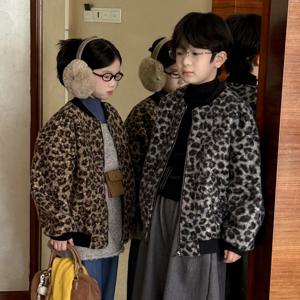 레오파드 뽀글이 집업 점퍼 R15549