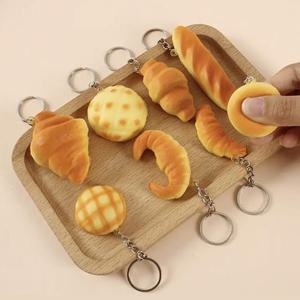 말랑이 빵 스퀴시 소금빵 크로와상 식빵 메론빵 키링